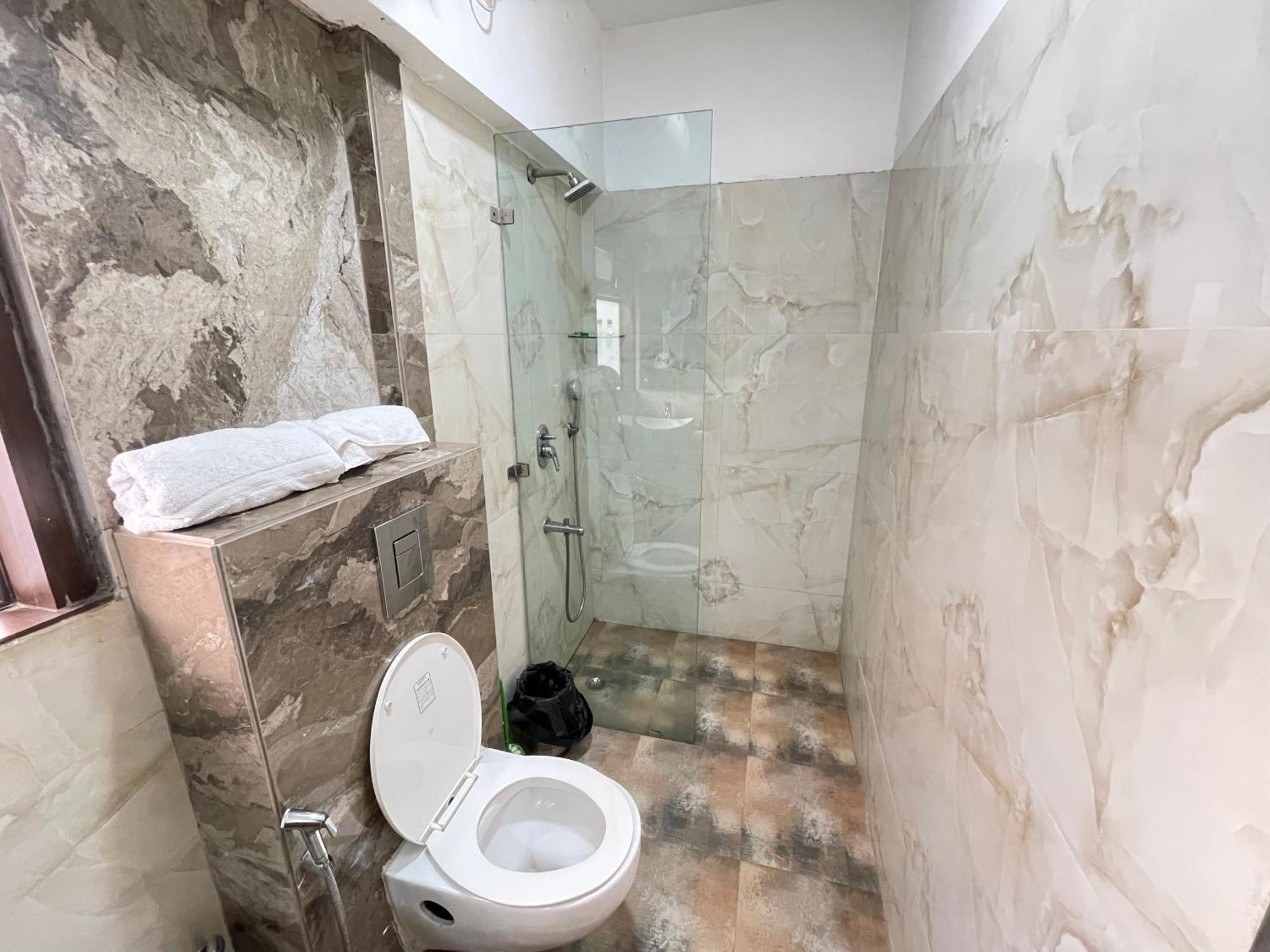 Avanti Tenantry-luxurious Service अपार्टमेंट